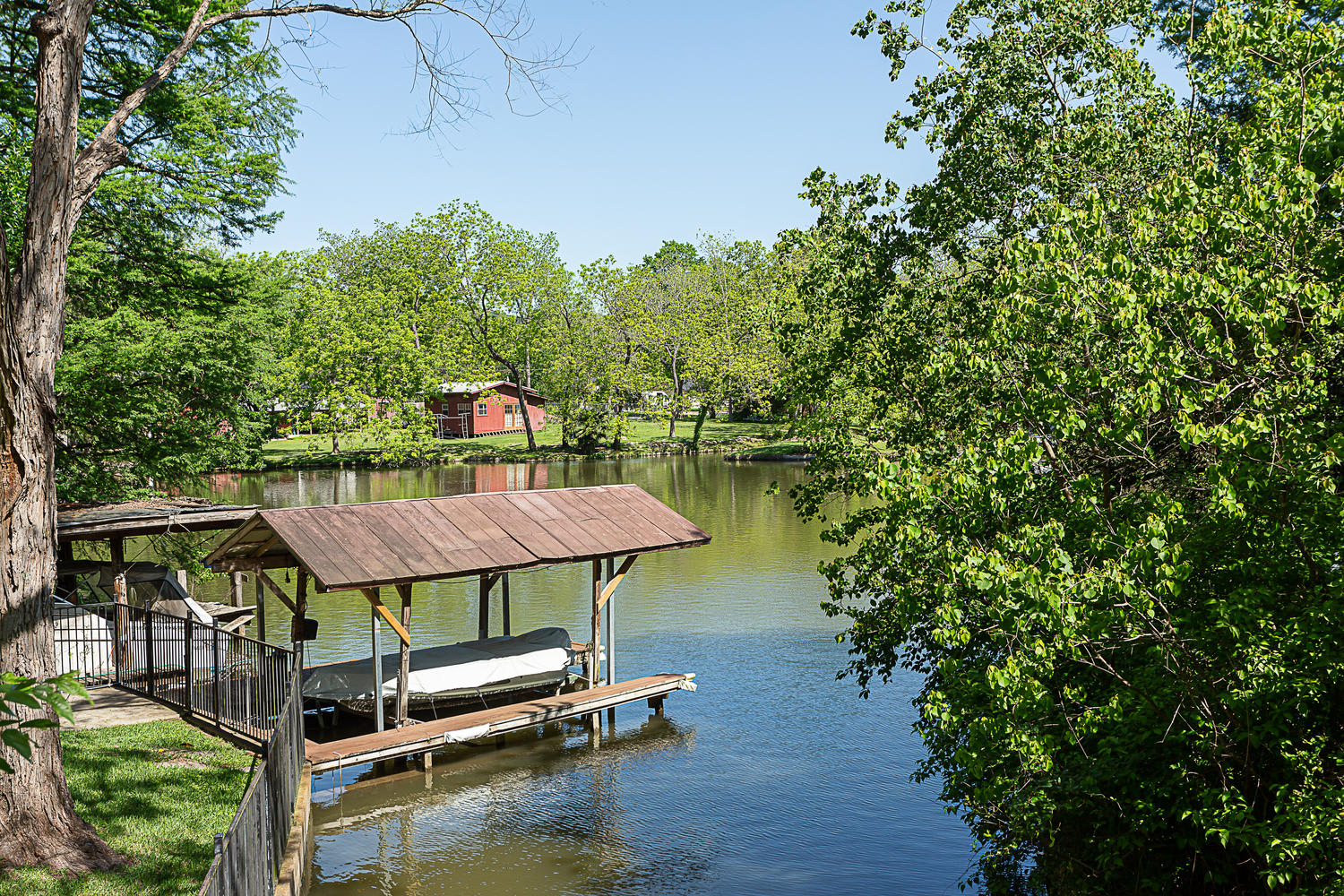corner with built in hammocks to provide extra lounging