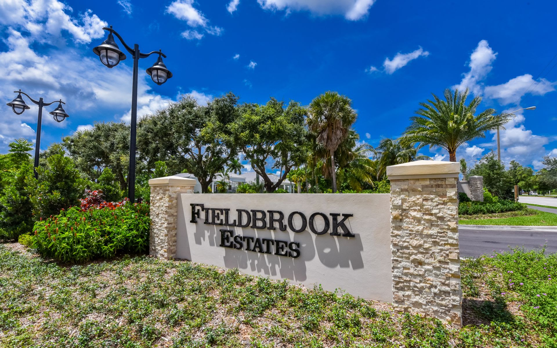 Fieldbrook Estates Community Guide The Pam and Toni Team