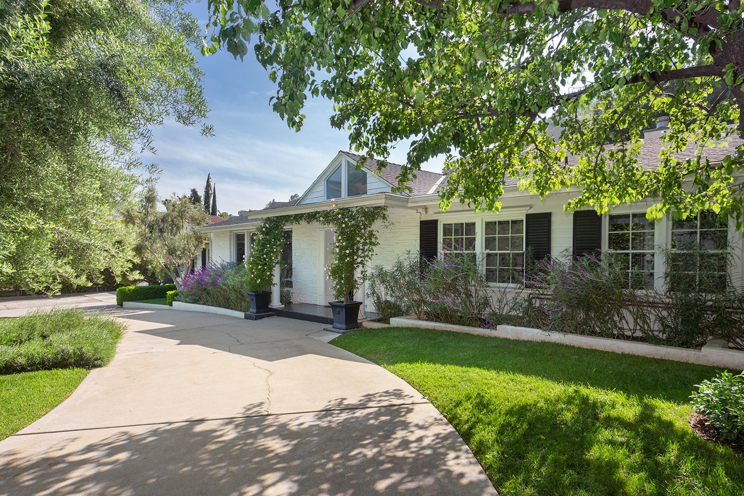 1829 COLDWATER CANYON DR, Beverly Hills, CA 90210 Hilton & Hyland