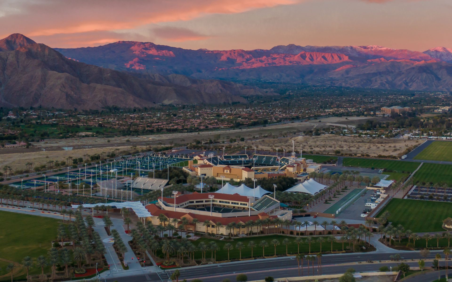 best time to visit indian wells