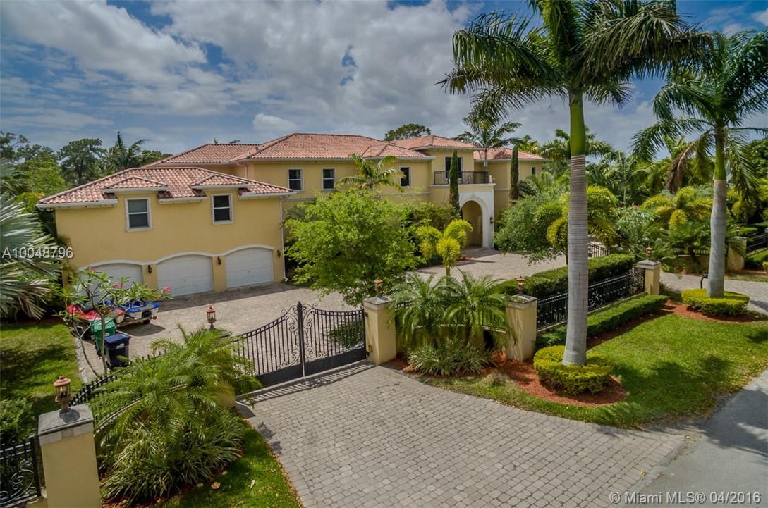 6930 SW 62 St, South Miami, Florida 33143 Jonathan Radford