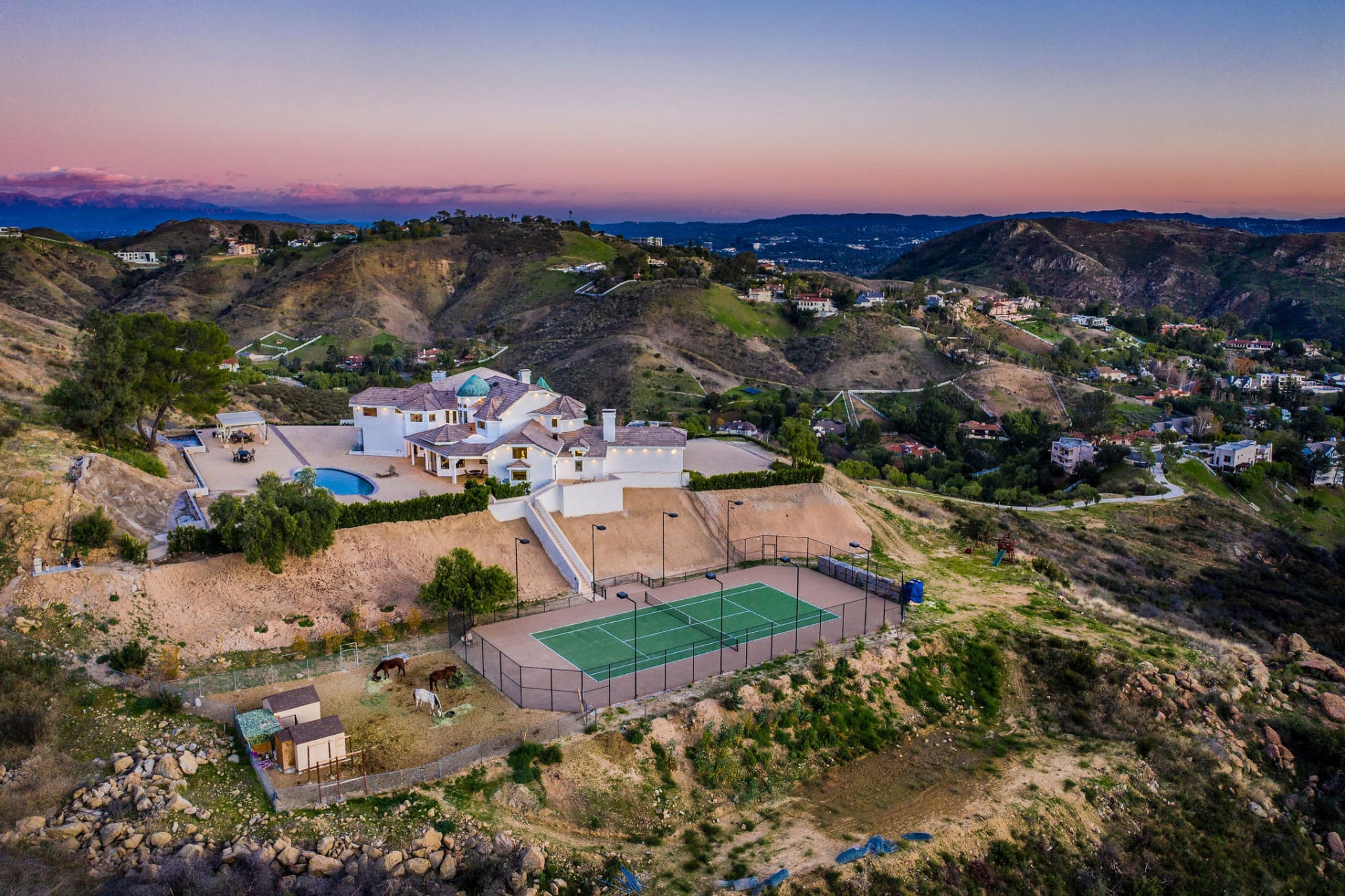 73 Hackamore Lane, Bell Canyon, California 91307 The Fridman Group