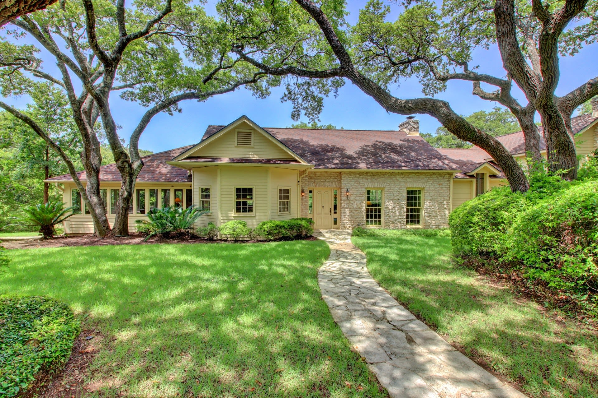 Acreage in the heart of West Lake Hills