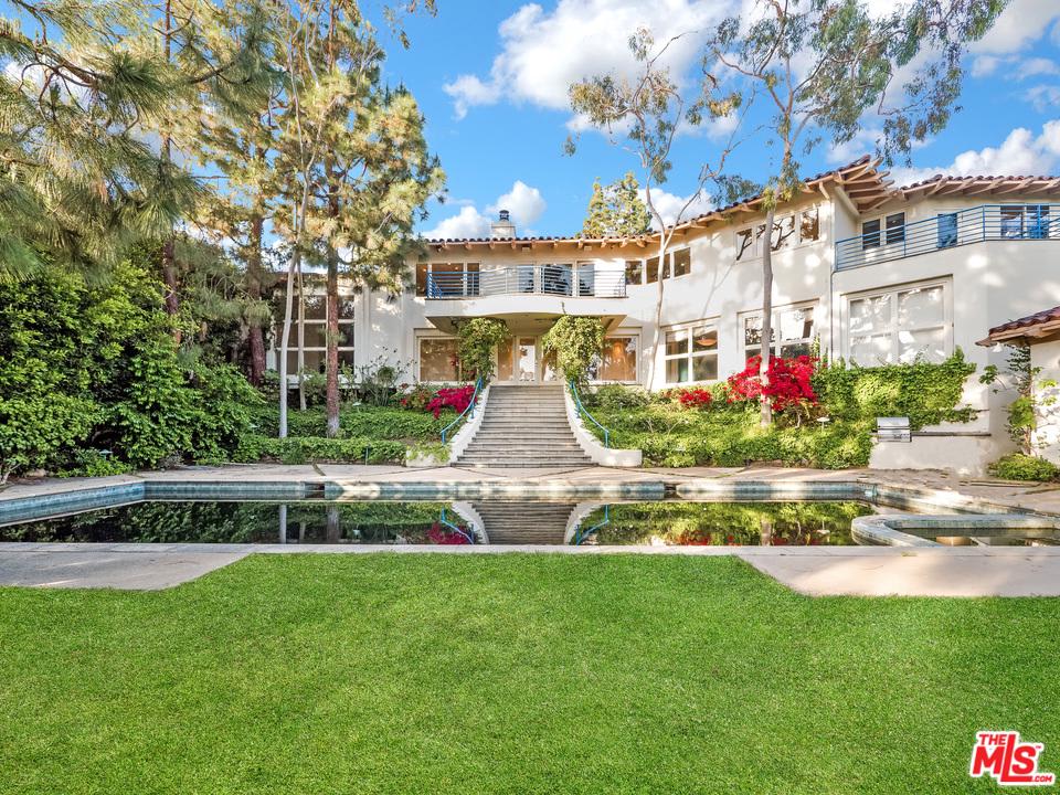 1003 Elden Way, Beverly Hills, CA 90210 The Fridman Group