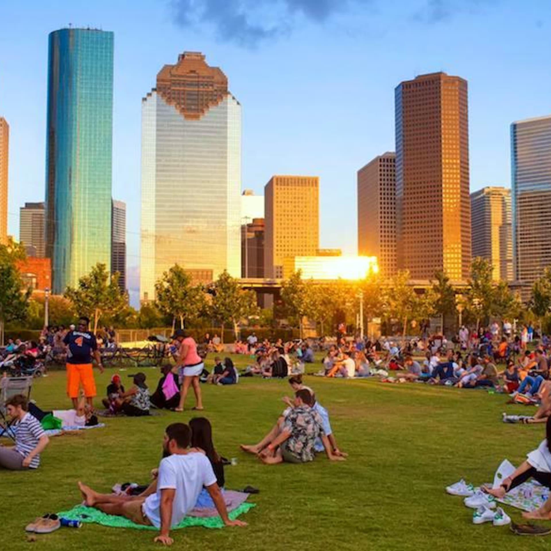 Inner Loop Real Estate Homes for Sale in Inner Loop, TX