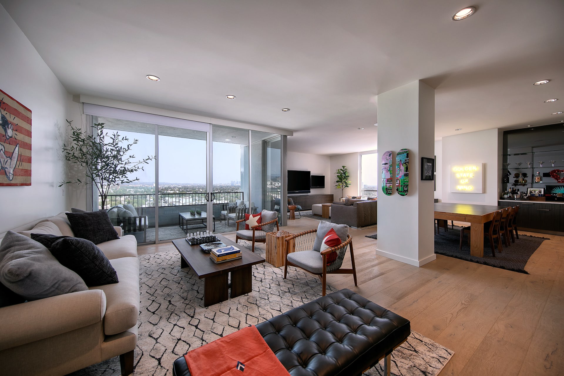 1100 Alta Loma Rd 1704, West Hollywood, CA 90069 Hilton & Hyland