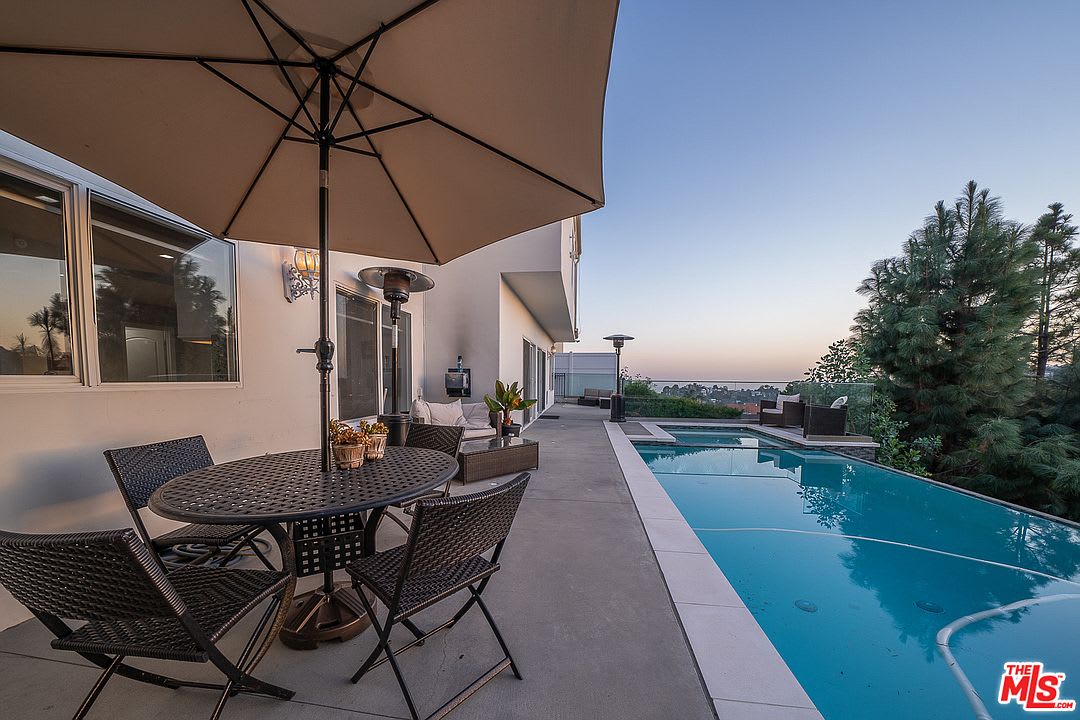 Mount Olympus Elegance Elegant Contemporary Style Home