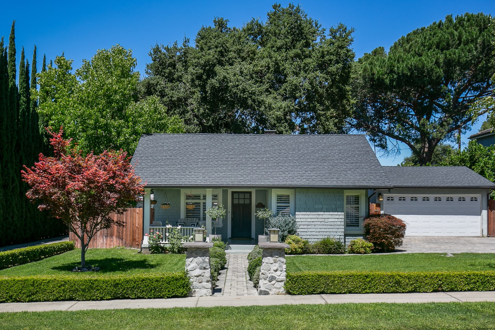 2071 Maiden Lane, Altadena, CA 91001