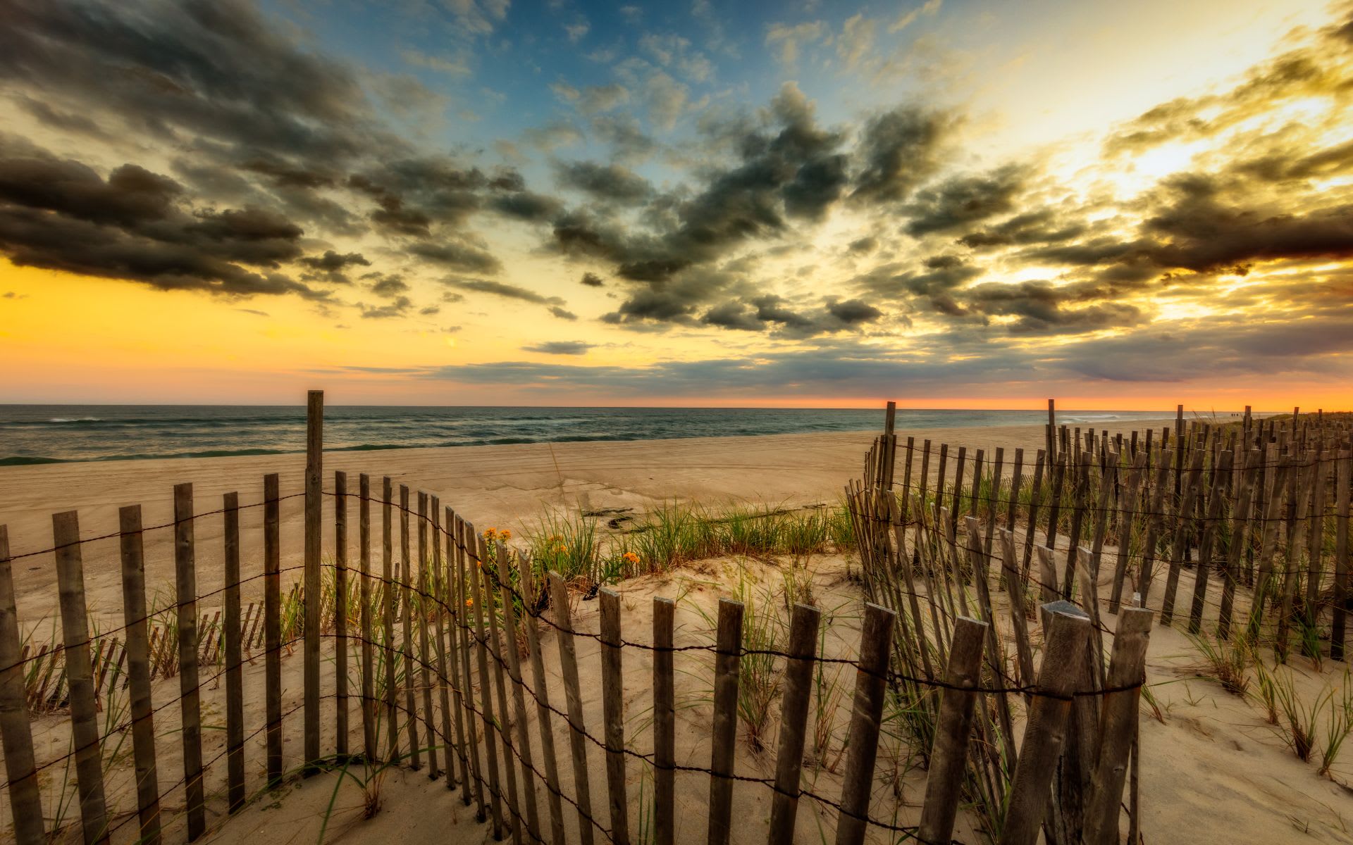 Hampton Bays Real Estate Community Guide Maria Cunneen