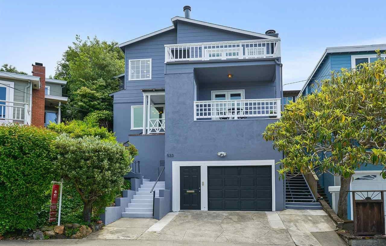 533 Spruce Street, Berkeley, CA 94707 Andrea Gordon