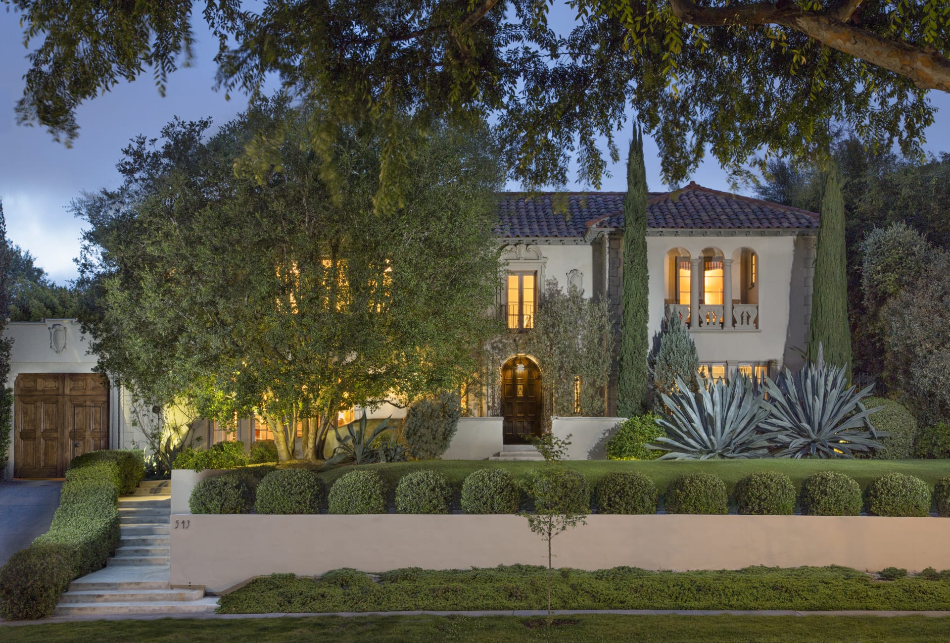 Former Hancock Park Estate of Buster Keaton and Natalie Talmadge Hits