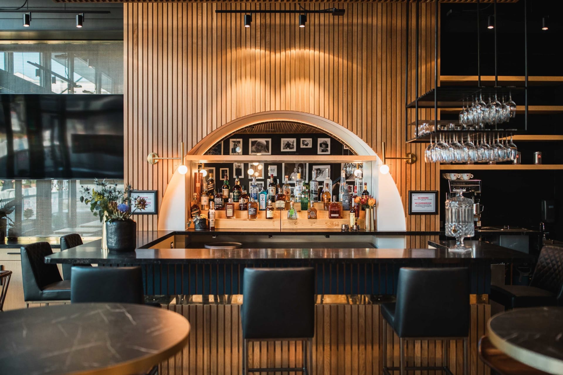 Latest and Greated in Bellevue BBar Cafe