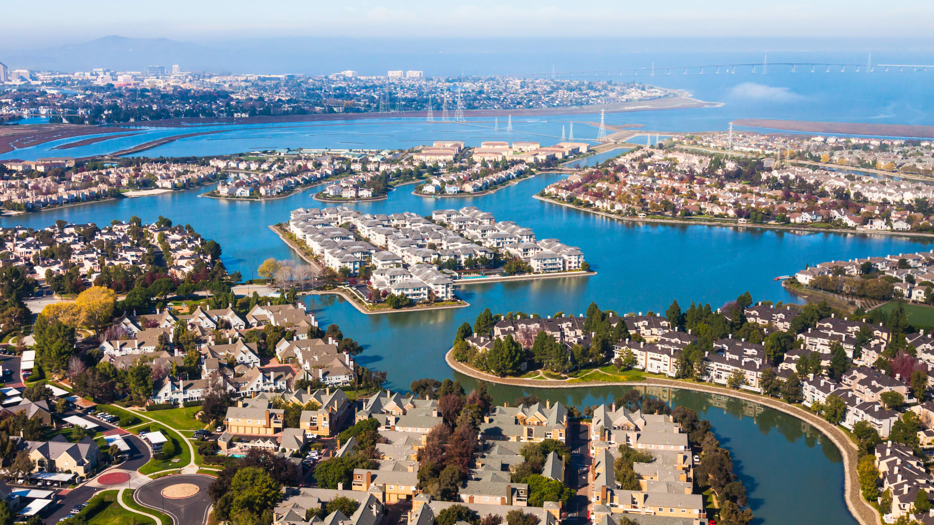 Redwood Shores Community Guide Sandy Comaroto