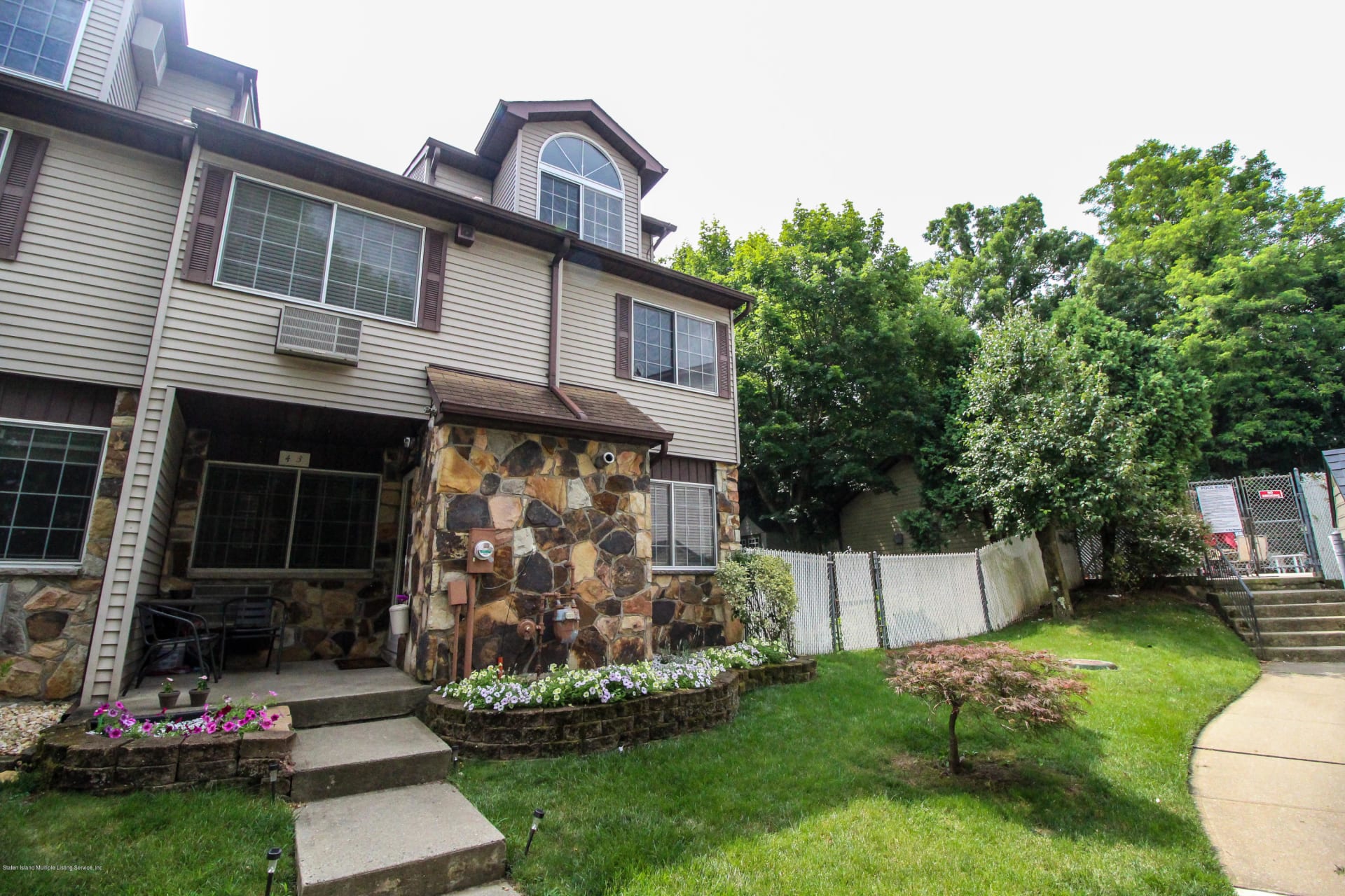 43 Croft Court, Staten Island, NY 10306 Prodigy Real Estate