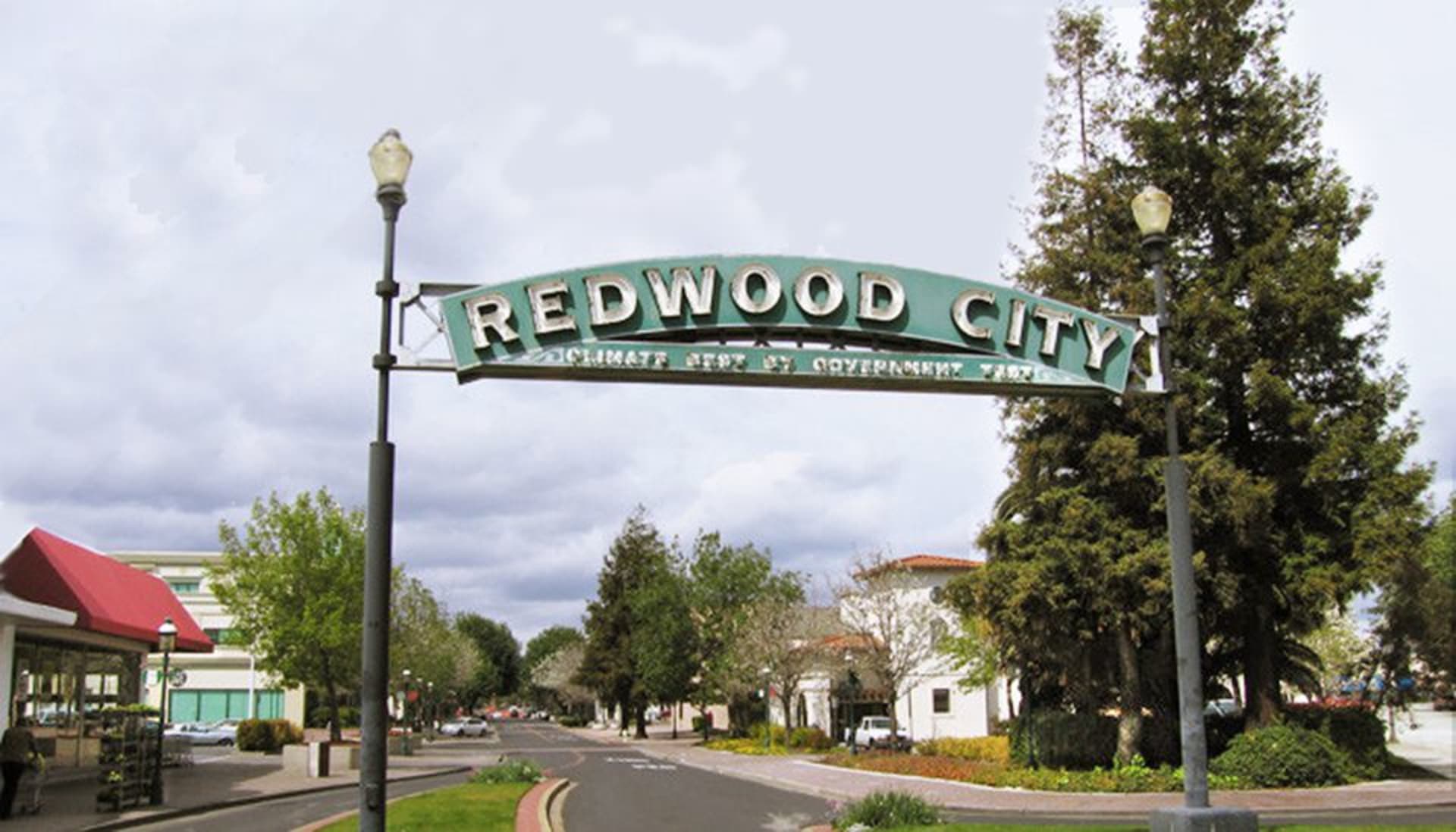 redwood-city-community-guide-debbie-elowson