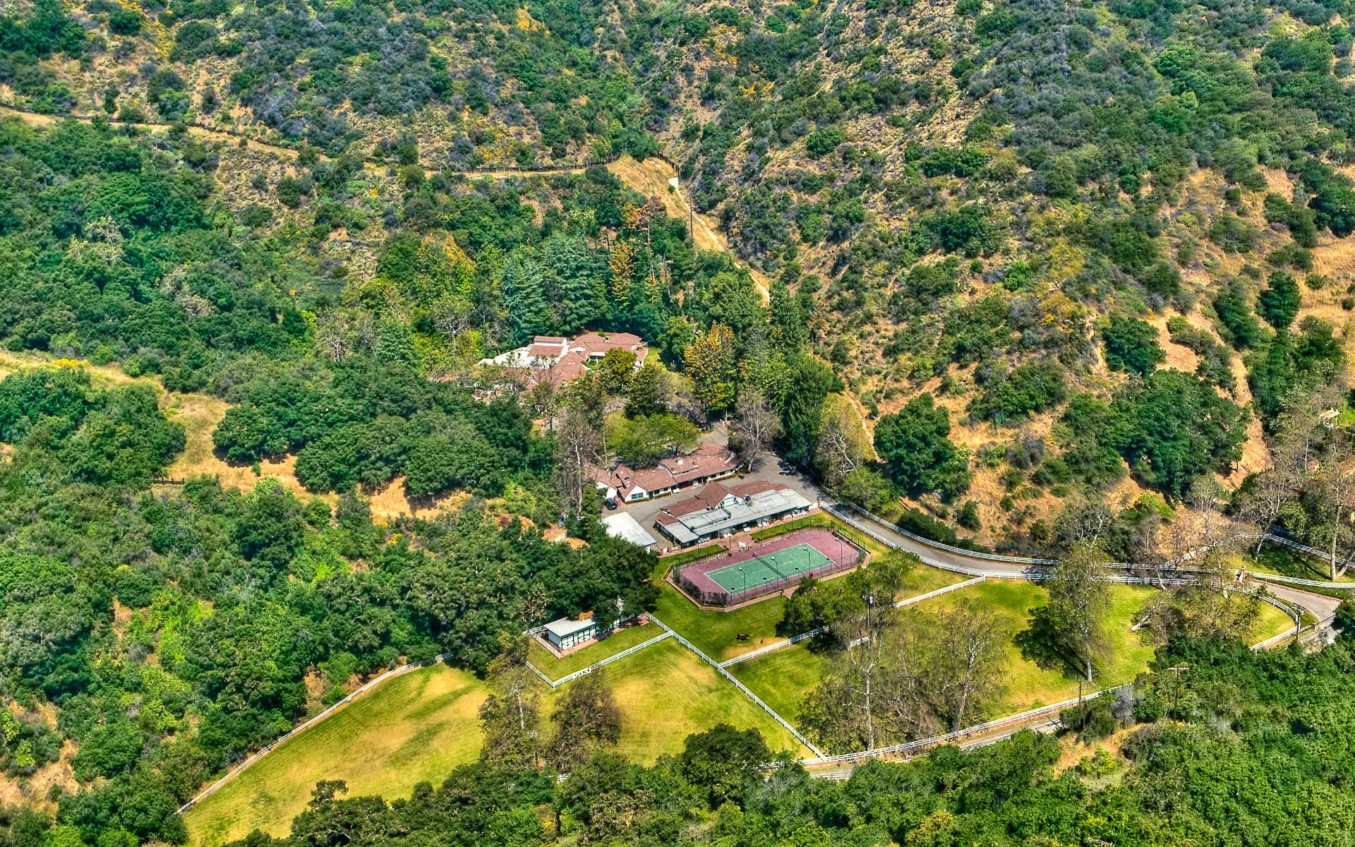 3099 Mandeville Canyon Rd, Brentwood, CA 90049 Hilton & Hyland