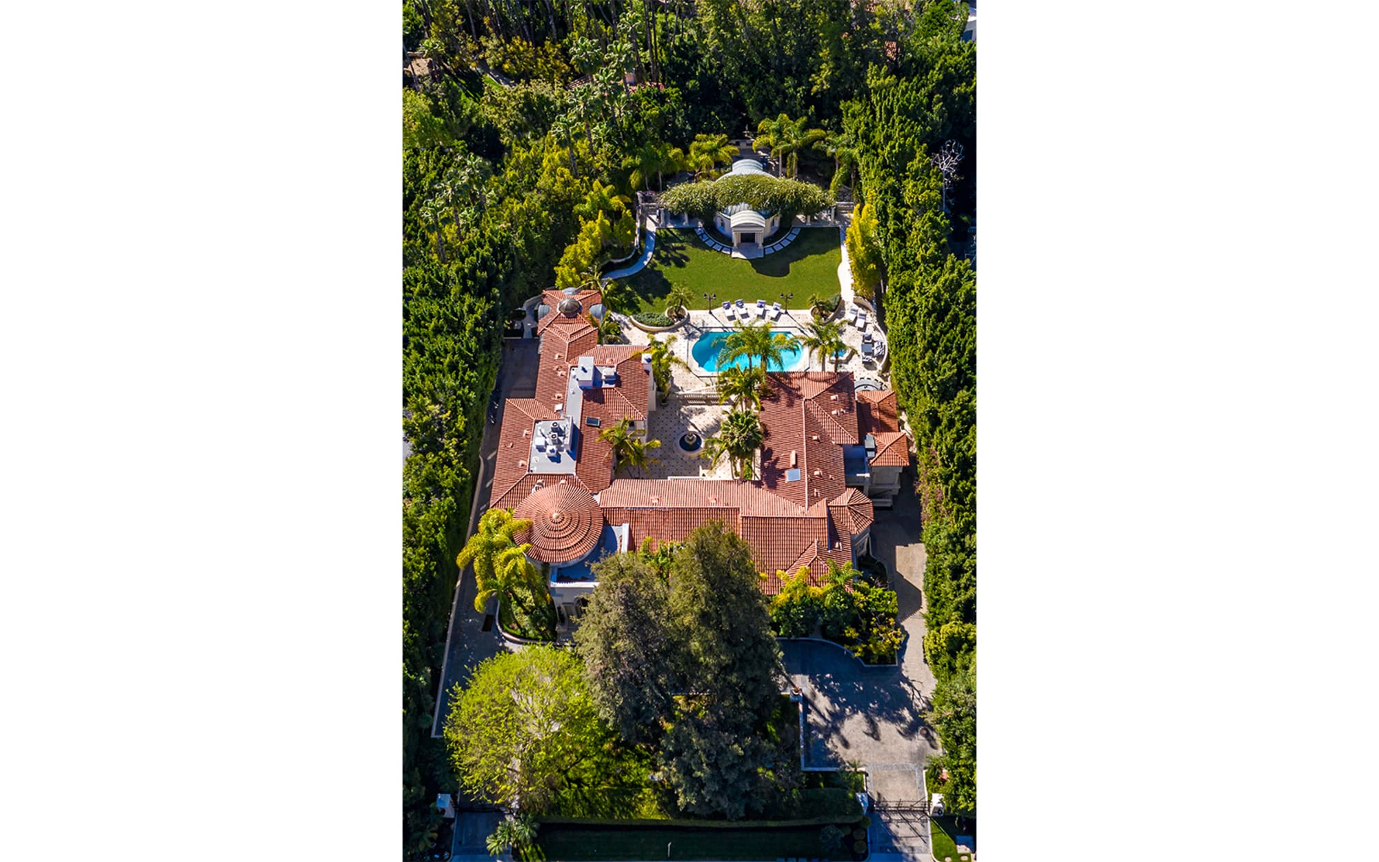 277 St Pierre Rd