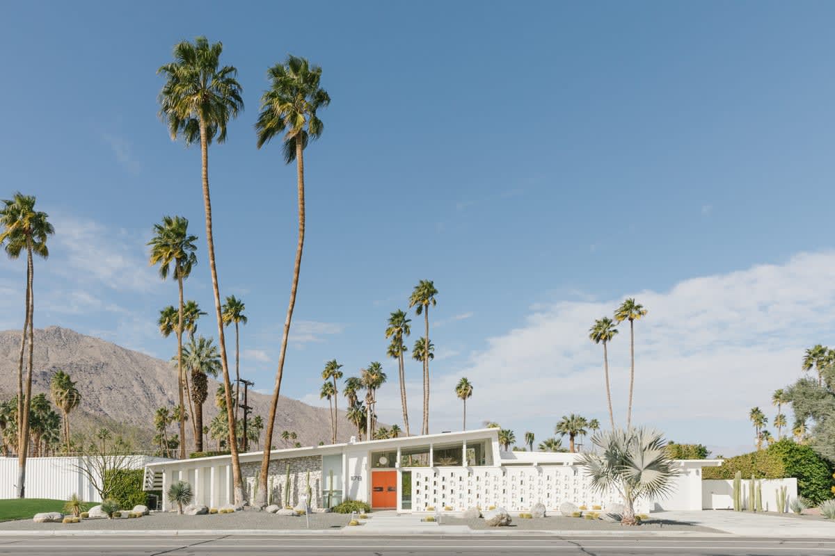 Palm Springs, Neighborhood Guide