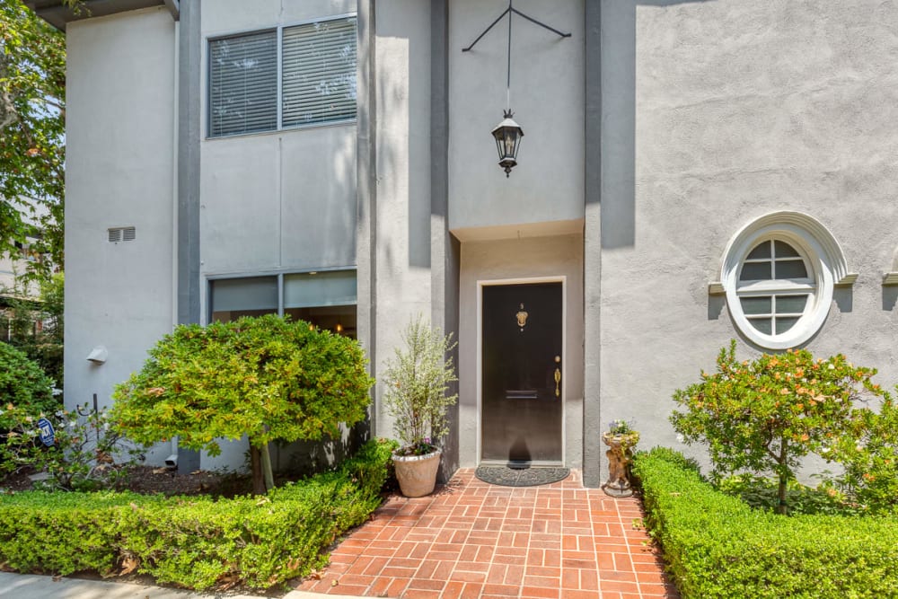 625 S Orange Grove Blvd 5 Pasadena, CA 91105 Ted Clark