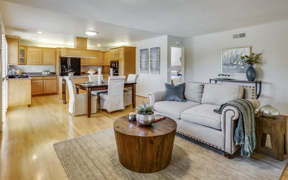 Beautiful Townhome In Mira Verde beautiful-townhome-in-mira-verde