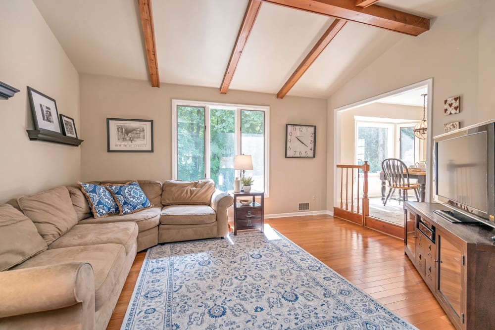 Ridgewood 449 Upper Blvd