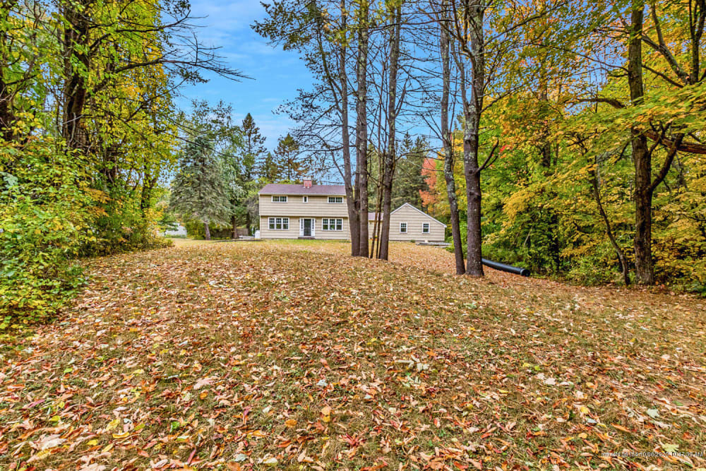 Newly updated Colonial in Falmouth