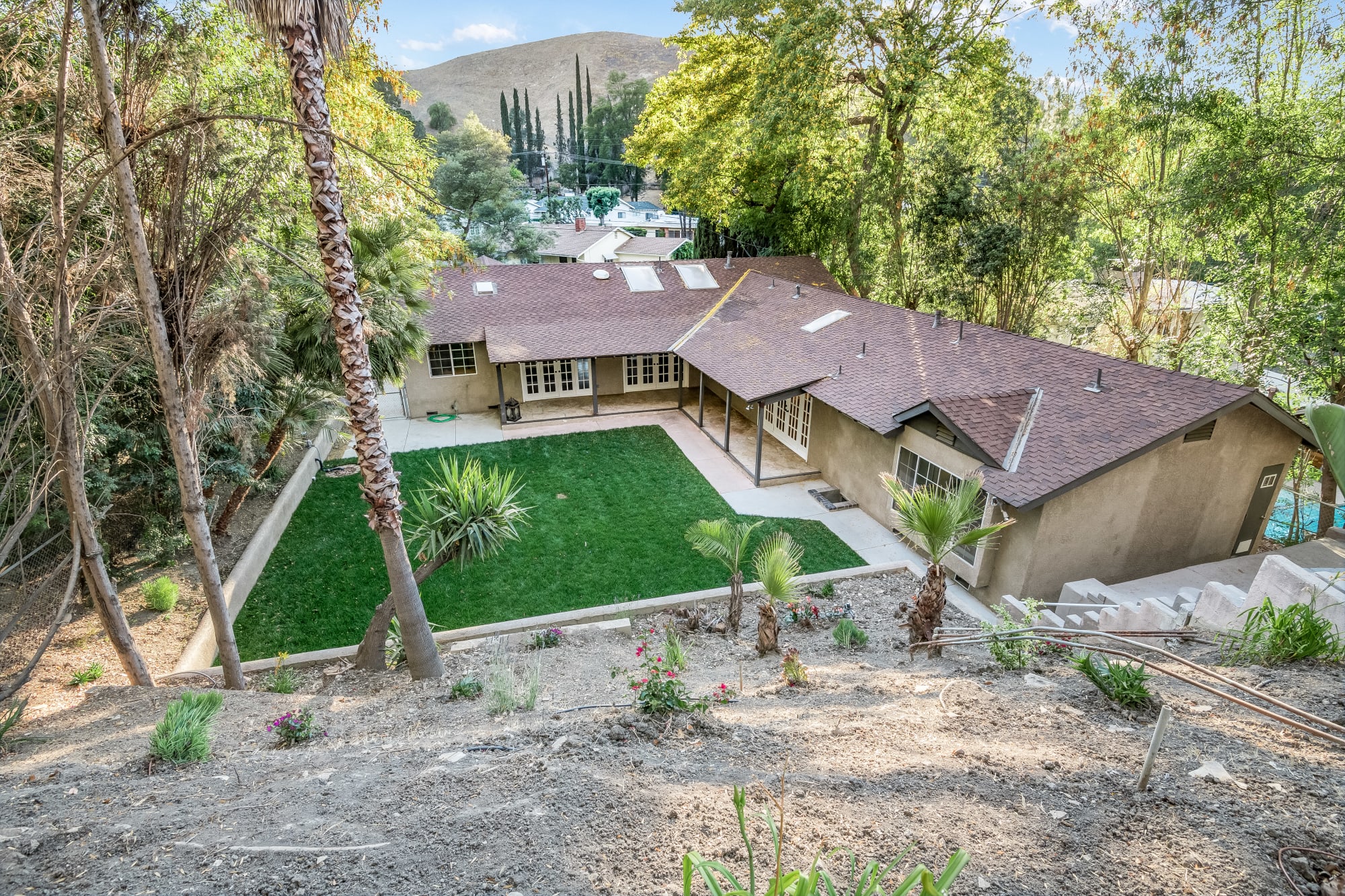 Calabasas Homes for sale Hidden Hills Homes for sale