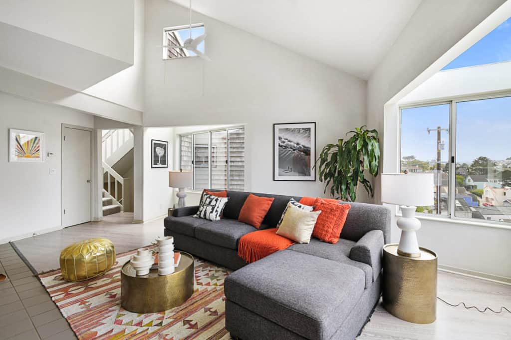 Living room at 149 Elsie Legacy Real Estate selling in Bernal