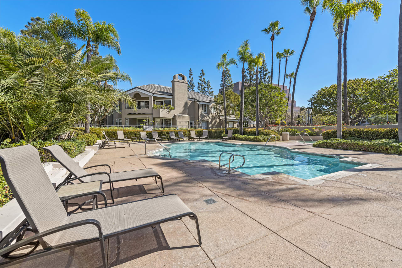 Walk To Work! Turn-Key Newport Beach Condo