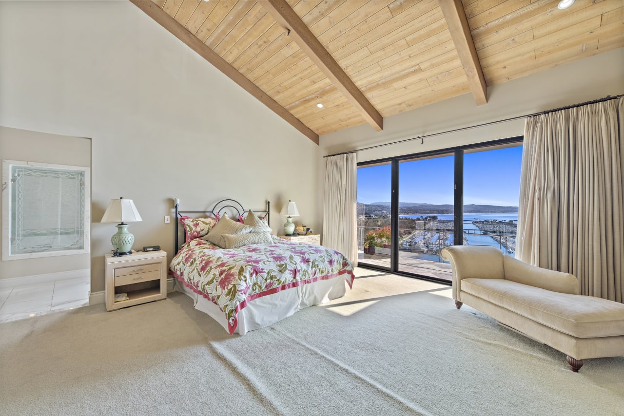 Stylish Blufftop Penthouse | Dana Point