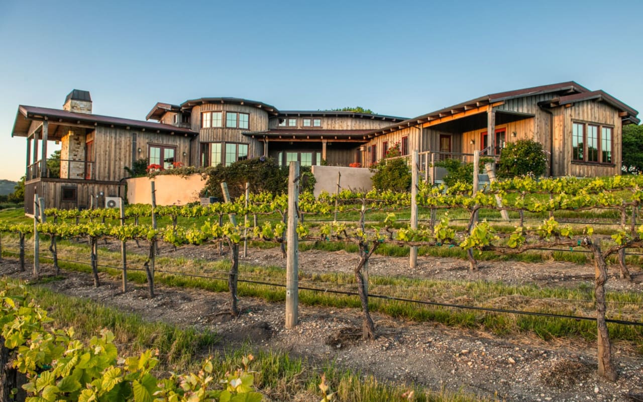 Diamond T Ranch & Vineyards - The Talbott Estate