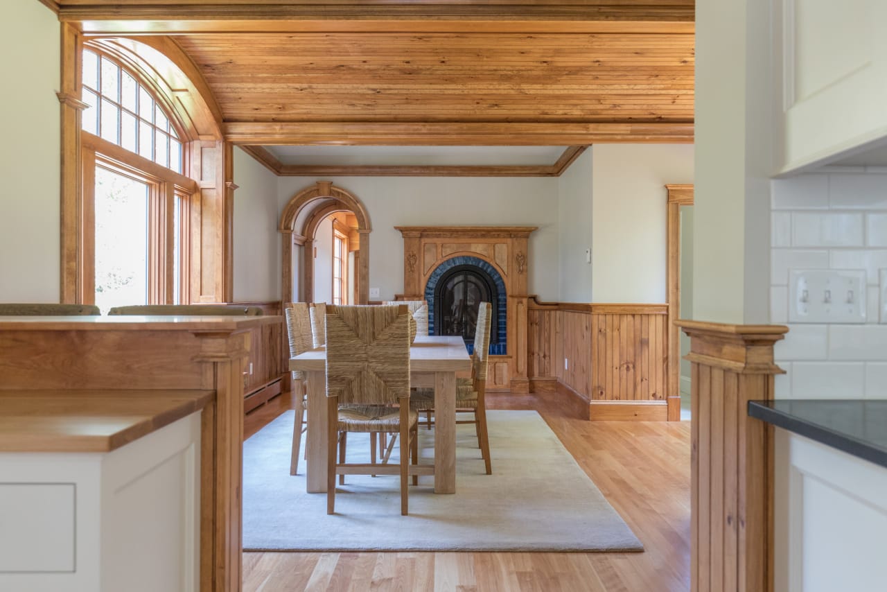 Littlejohn Tower House The David Banks Team RE/MAX By The Bay