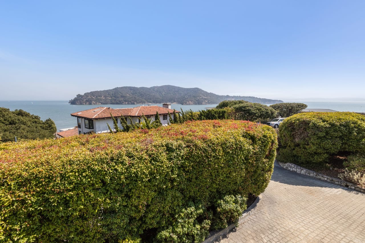 Old Town Tiburon View Residence