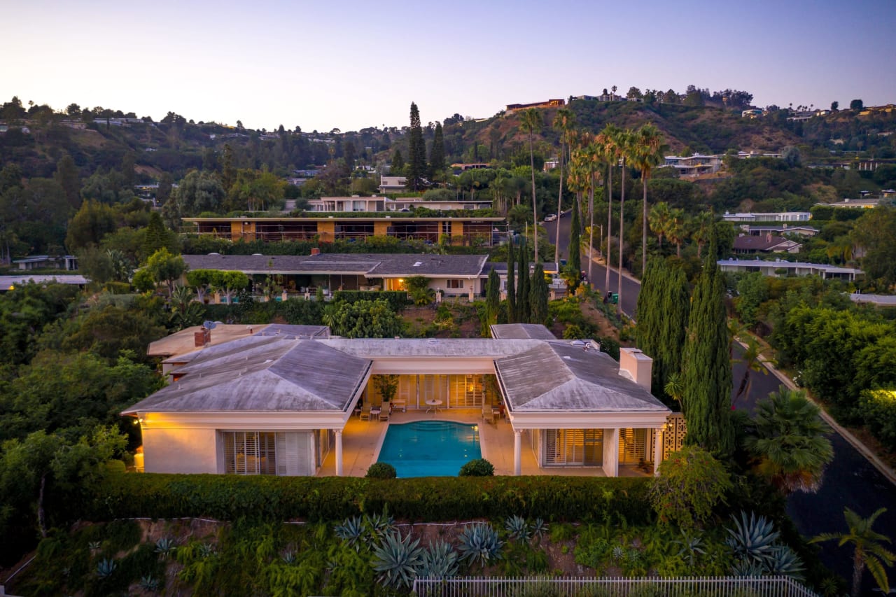 1039 Wallace Ridge, Trousdale Estates | Beverly Hills Real Estate