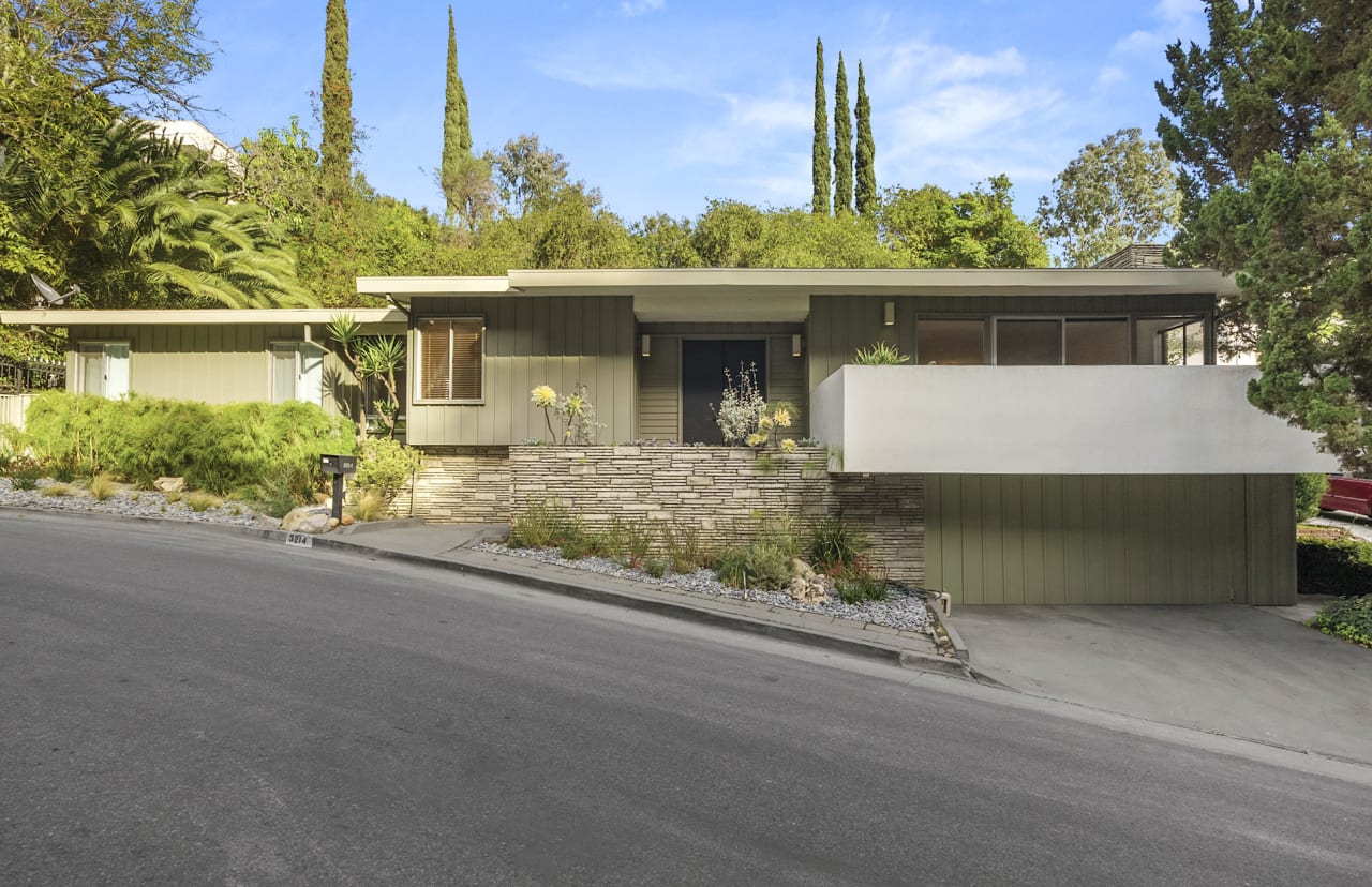 Mid-Century Gem in Upper Beachwood Canyon