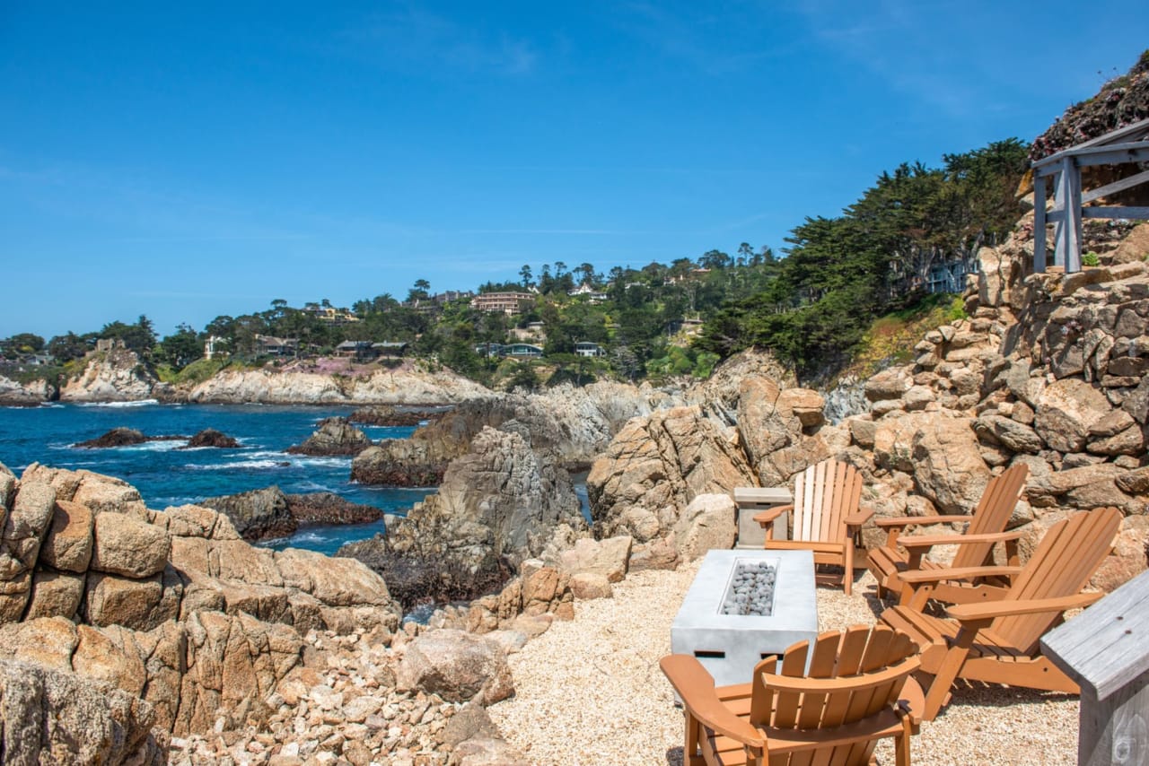 Carmel Highlands compound featured in ‘Basic Instinct’ lists for $52 million