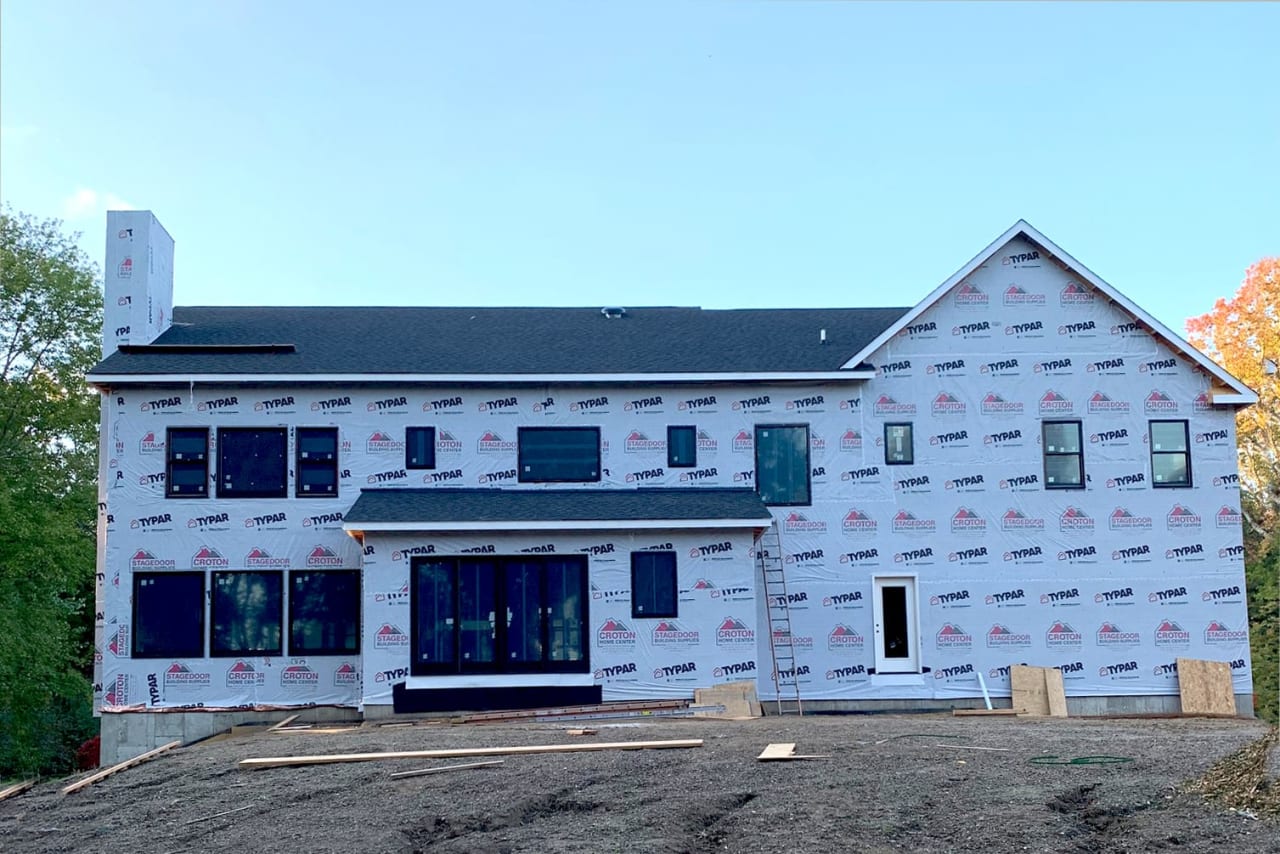 9 Seymour Place East Yale Farms Armonk NY Compass Greater NY, LLC