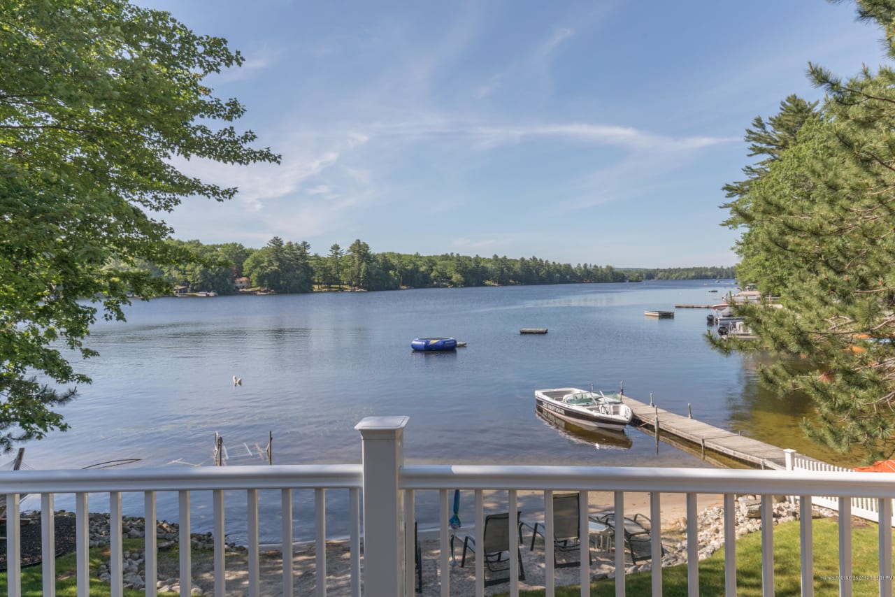 Charming Cottage on Little Sebago in Windham! The David Banks Team