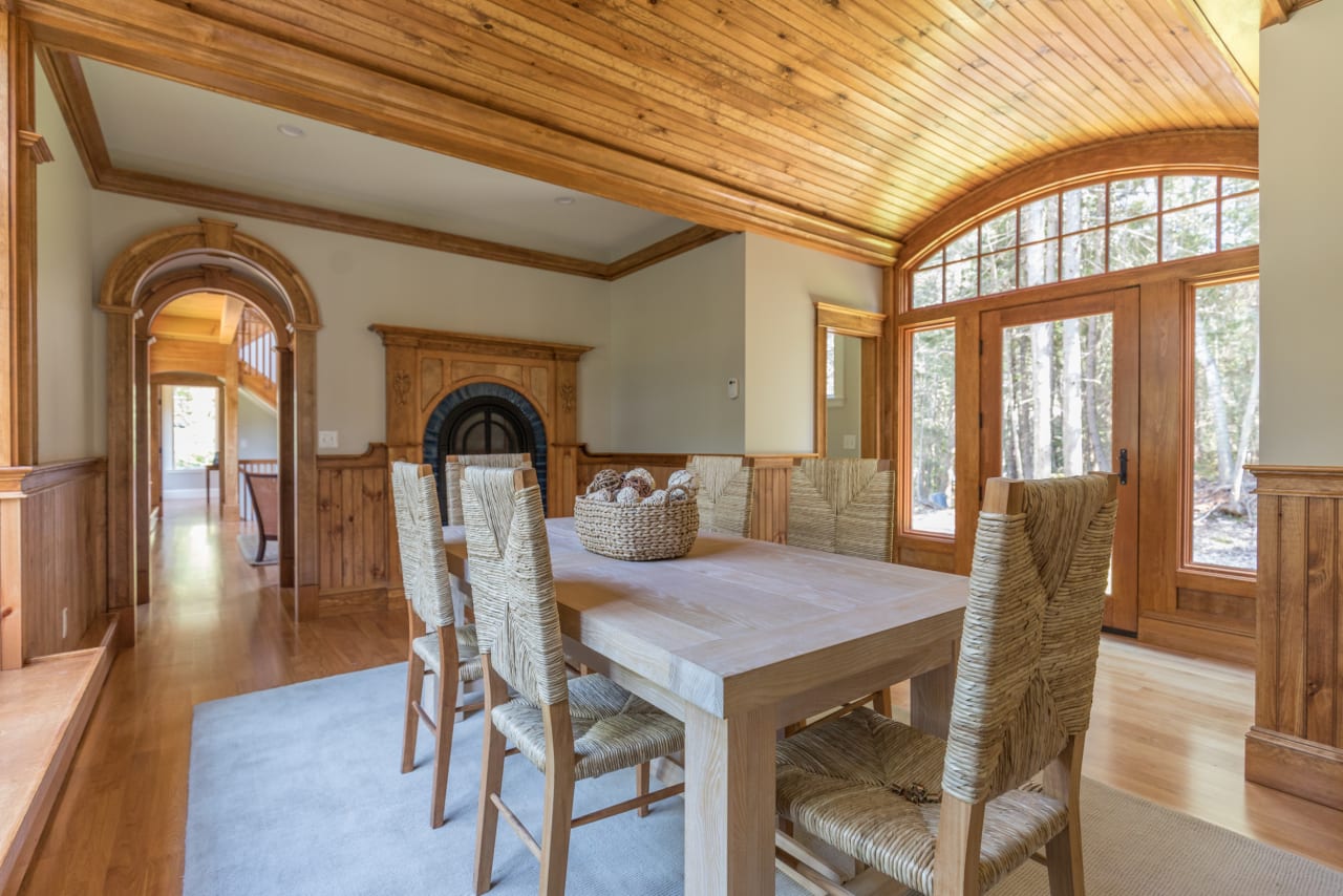 Littlejohn Tower House The David Banks Team RE/MAX By The Bay