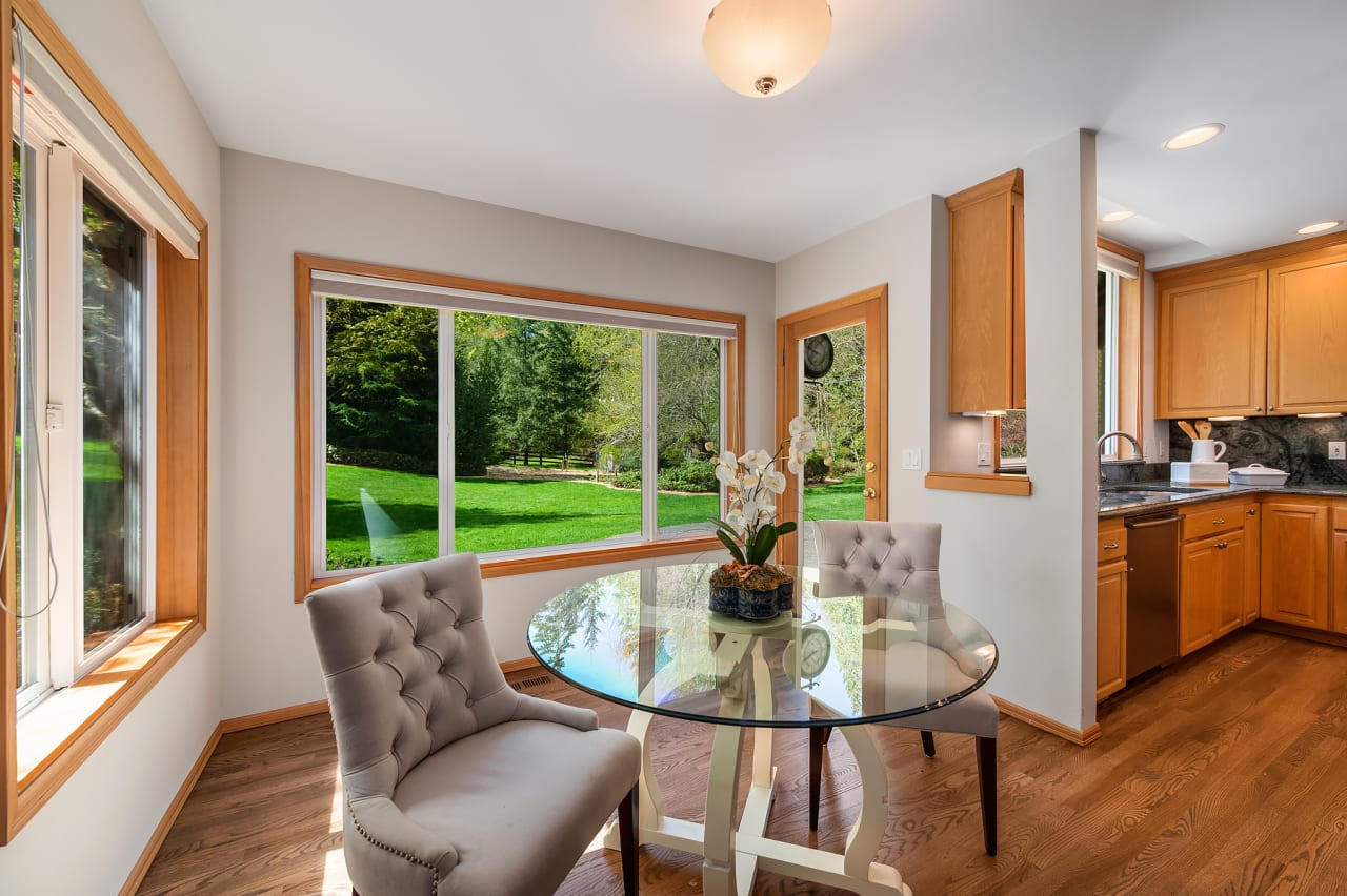 Woodinville, WA Lake of the Woods The Reese Real Estate Team