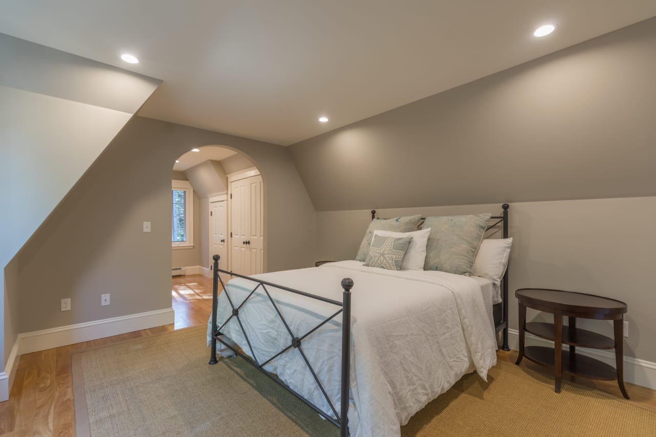 Littlejohn Tower House The David Banks Team RE/MAX By The Bay