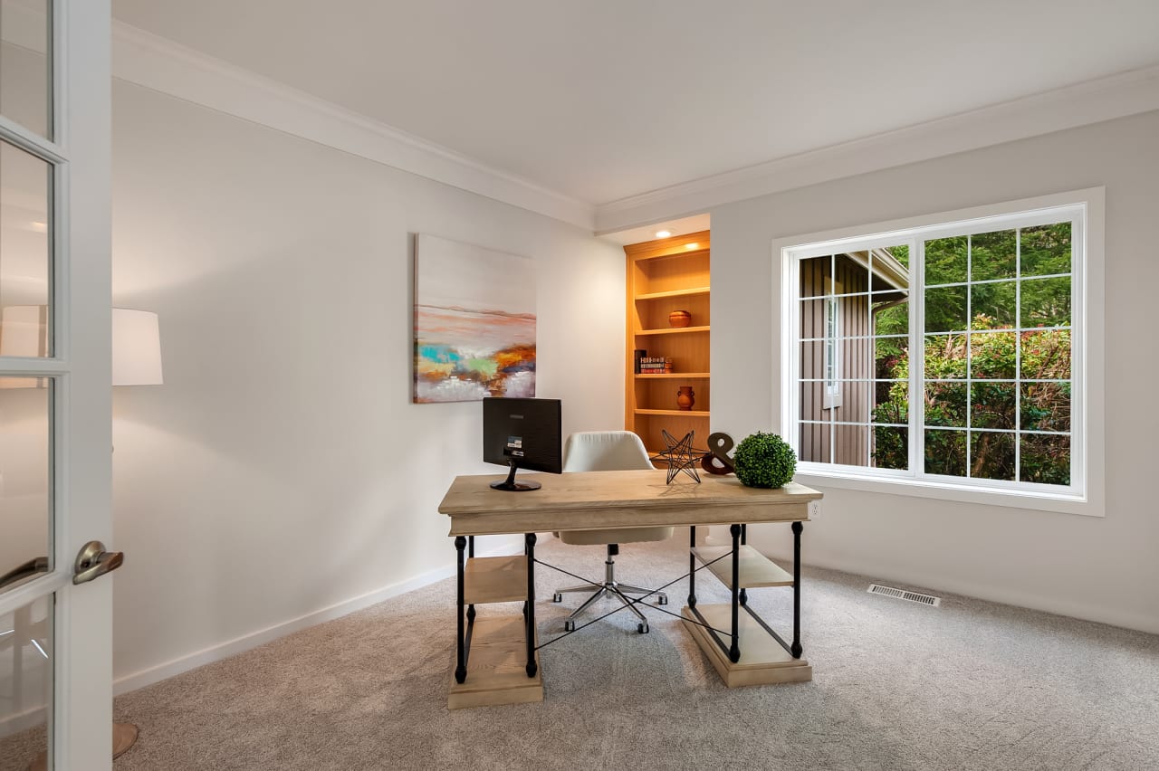 Woodinville, WA Lake of the Woods The Reese Real Estate Team