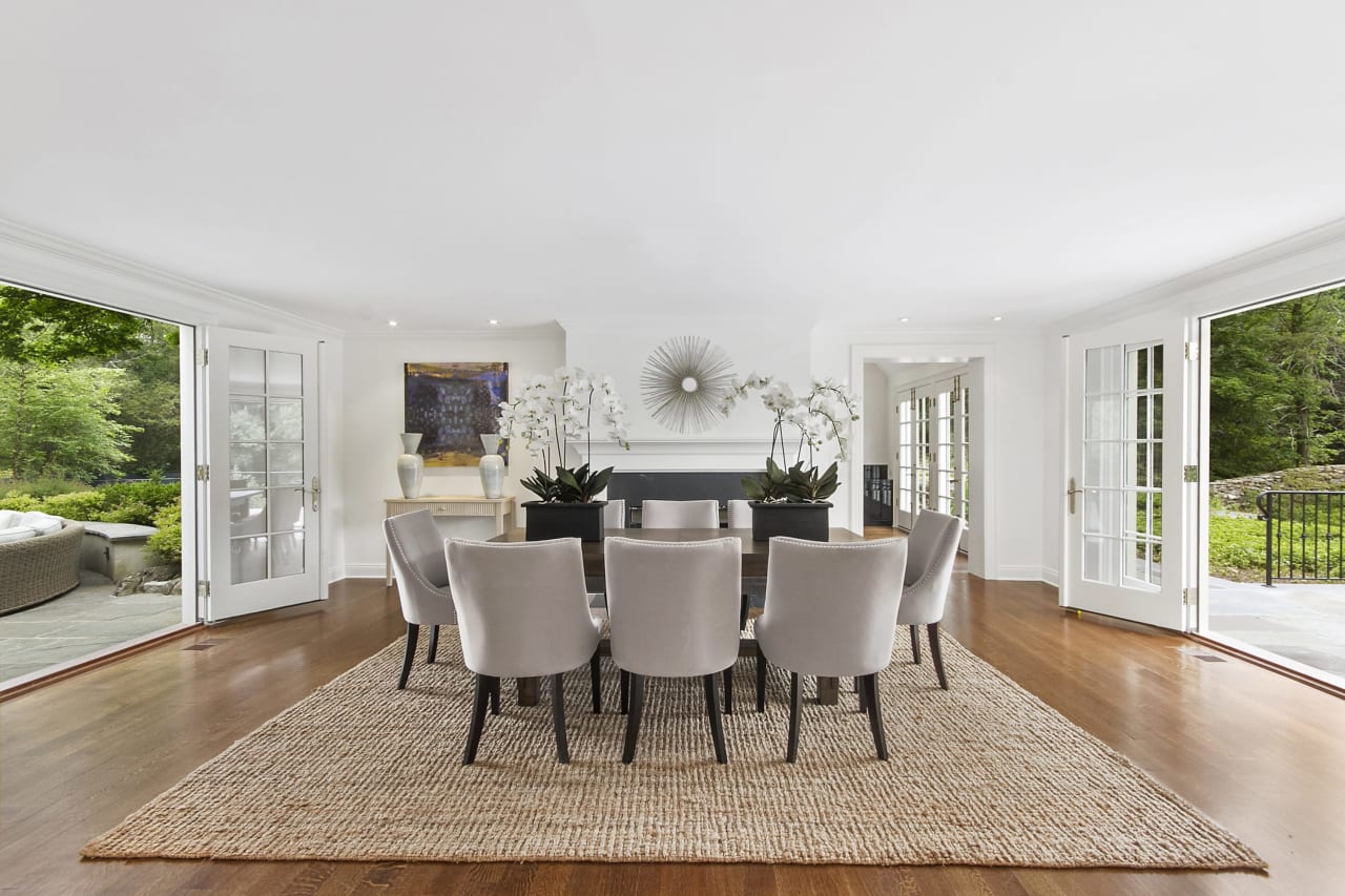 10 Frog Rock Rd Chappaqua School District Armonk, NY Sold by