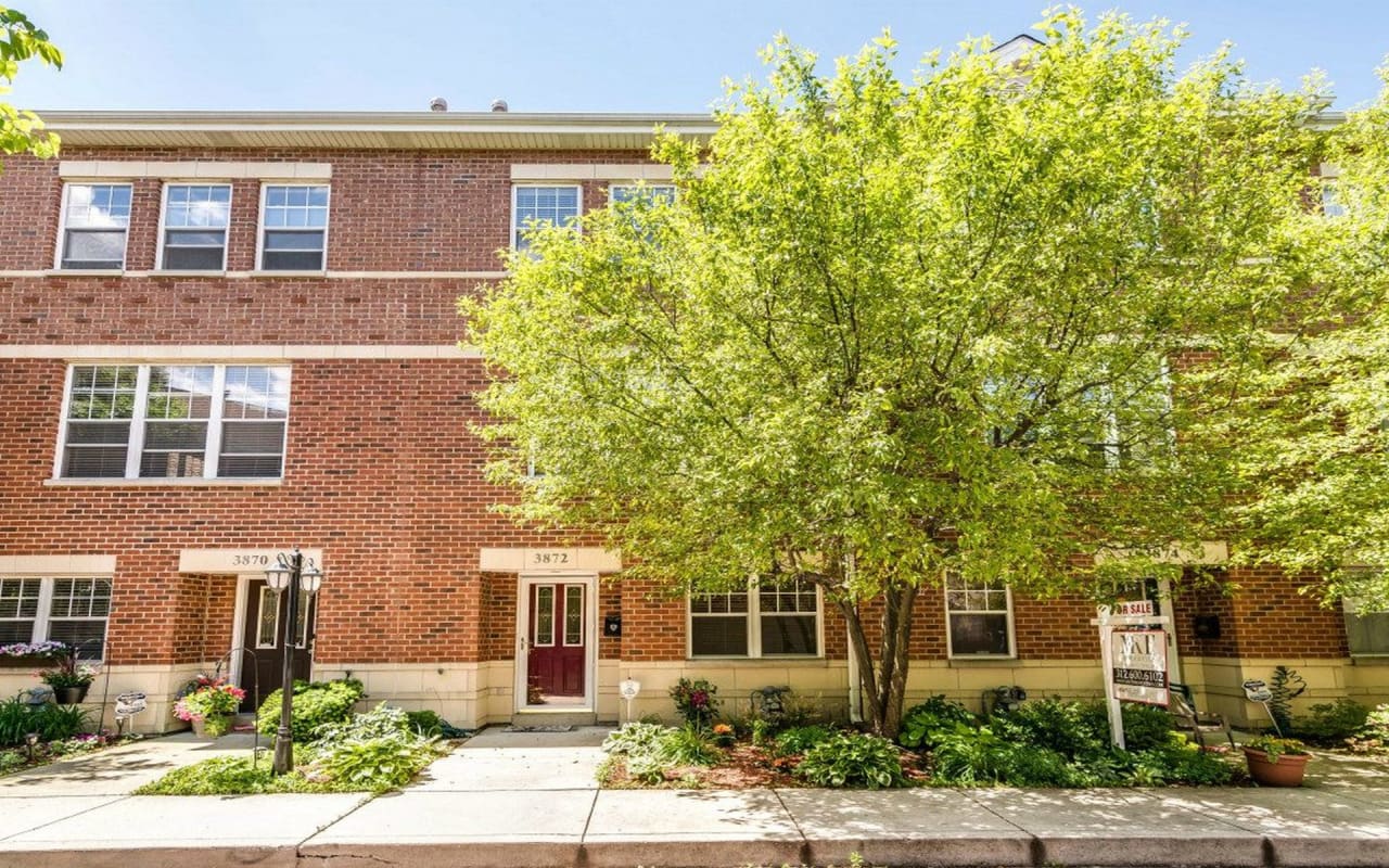 Old Irving Park Townhome