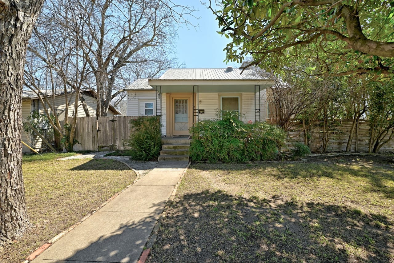 4905 Lynndale Dr, Austin, Texas 78756