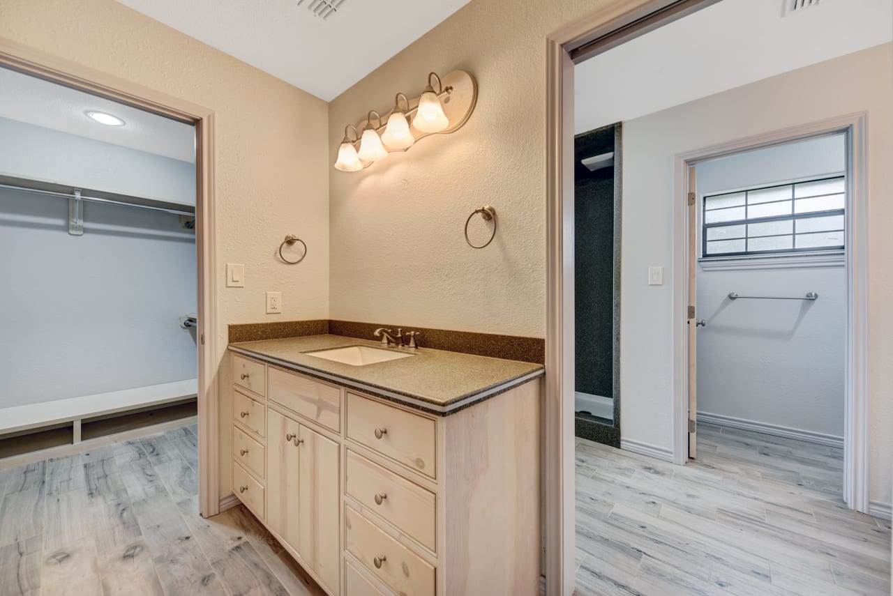 Diamond L Ranch Foreman's House, Cabin, & Adjacent Cattle Working