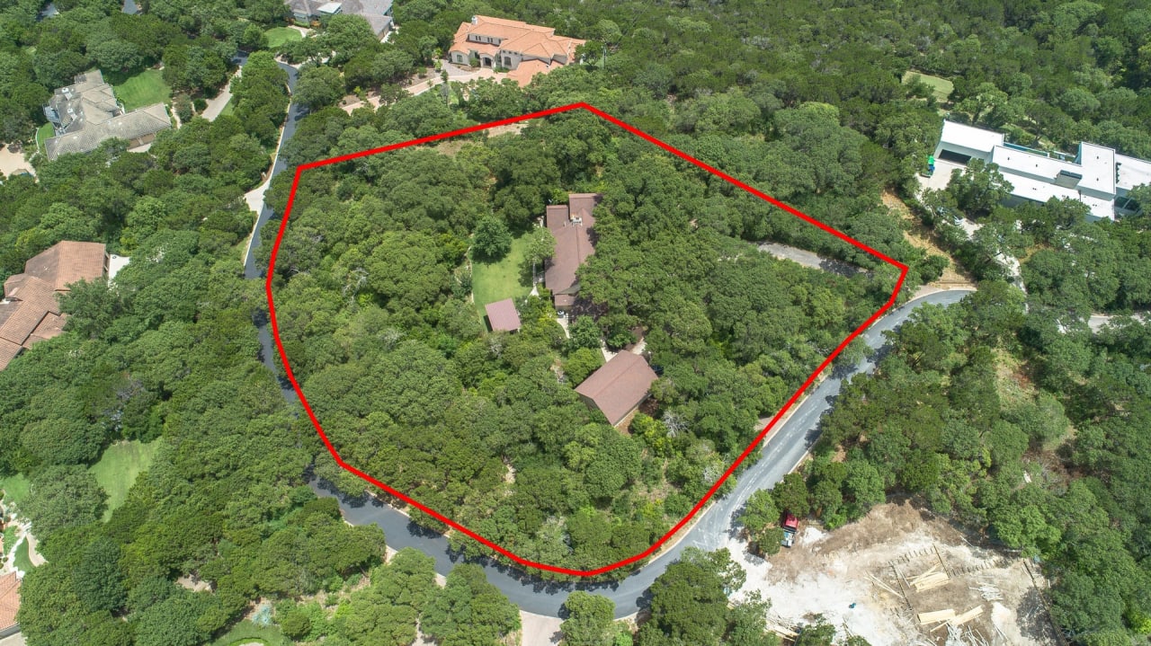 2000 Yaupon Valley Road Joanie Capalupo Compass Real Estate Austin