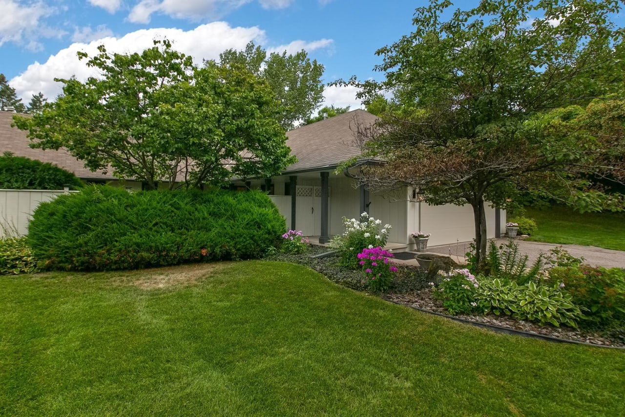 Beautifully Remodeled Masterpiece in Amesbury!