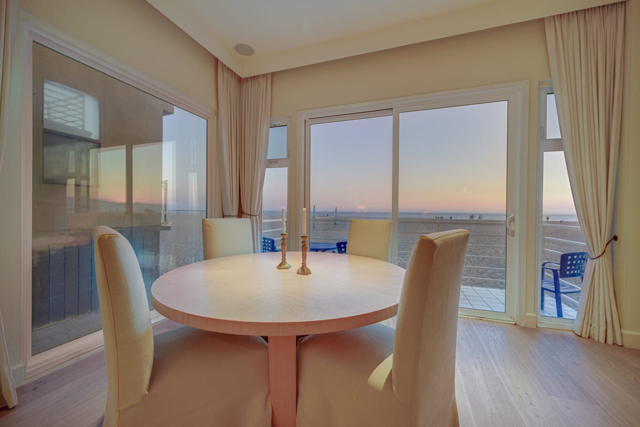 4403 Ocean Front Walk, #203