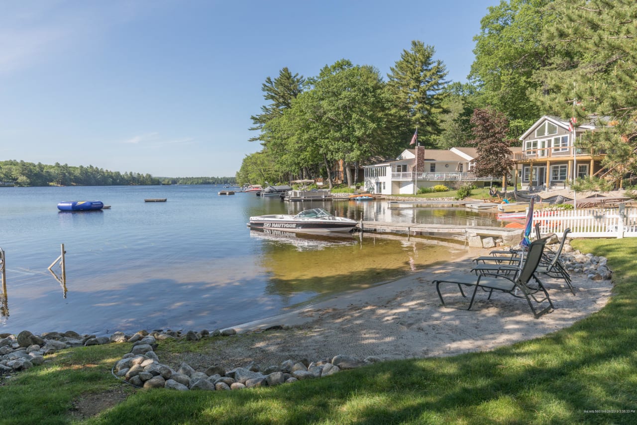 Charming Cottage on Little Sebago in Windham! The David Banks Team